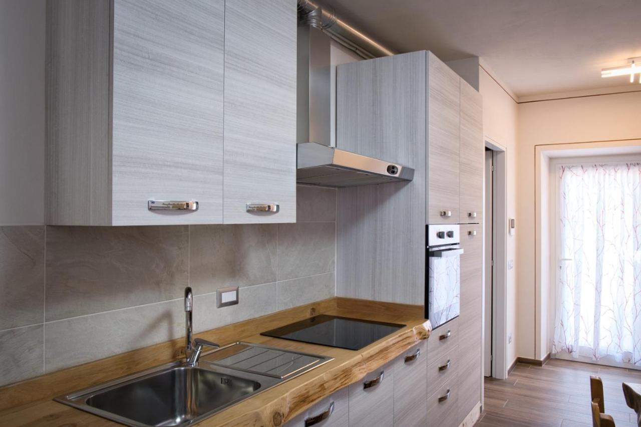 Ca De Mez Apartment Luino Exterior photo